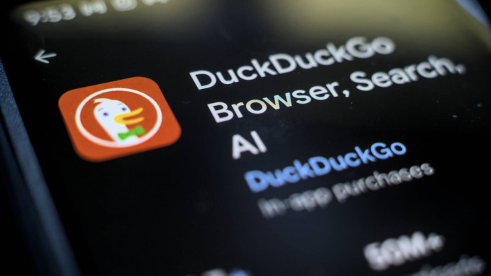 DuckDuckGo installs surge 30% as users push back against Google’s AI-powered Search